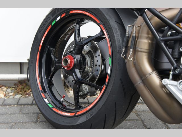 ducati - hypermotard-950