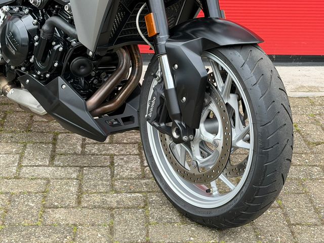 bmw - f-900-r