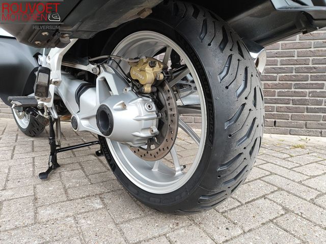 bmw - r-1250-rt