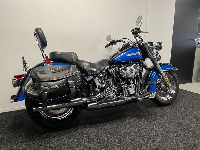 harley-davidson - heritage-softail