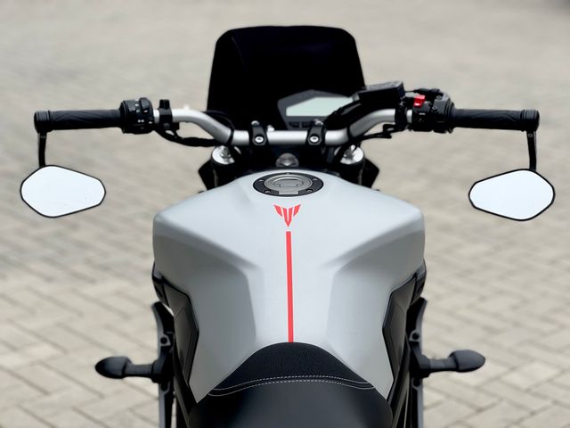 yamaha - mt-09-abs