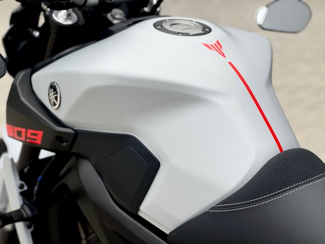 yamaha - mt-09-abs