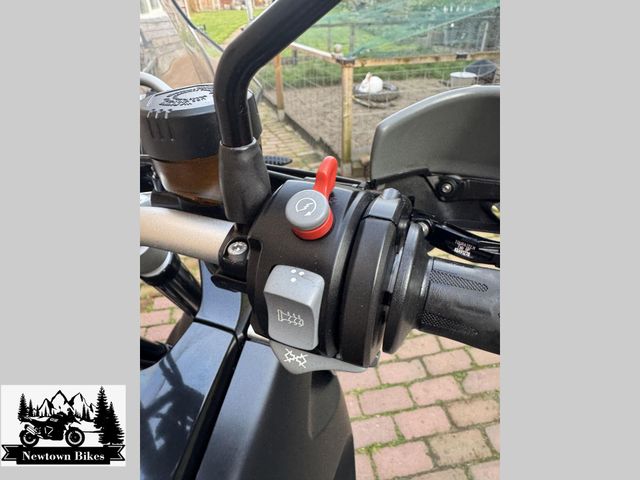 bmw - r-1200-gs-triple-black-edition