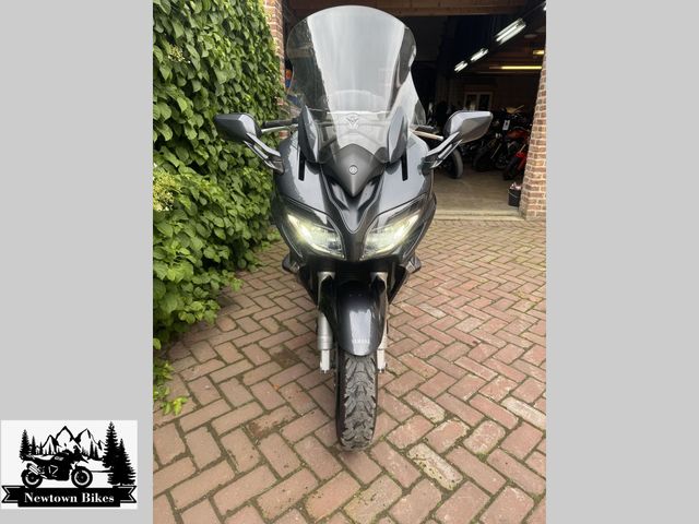 yamaha - fjr-1300