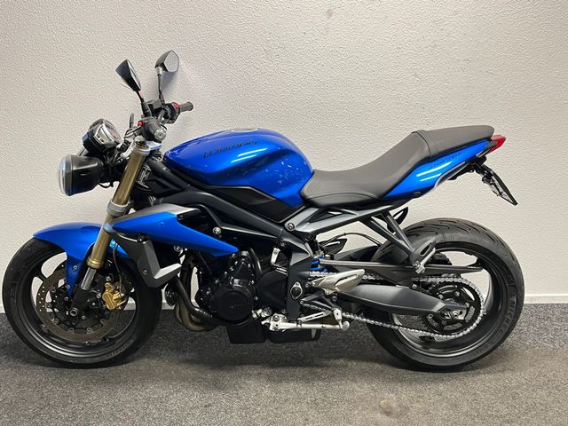 triumph - street-triple-675
