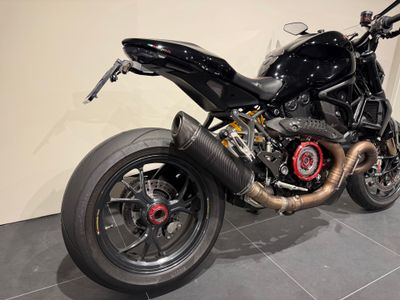 DUCATI MONSTER 1200 R – foto 4
