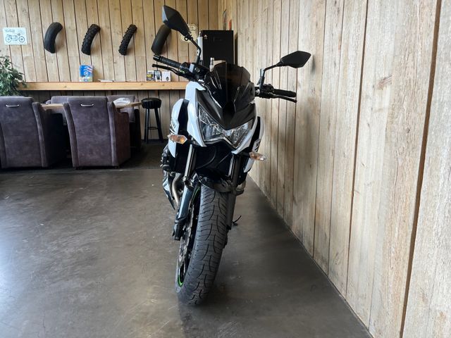 kawasaki - z-800-abs