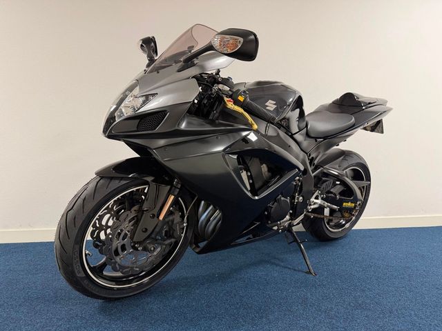 suzuki - gsx-r-750