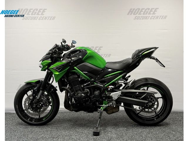 kawasaki - z900
