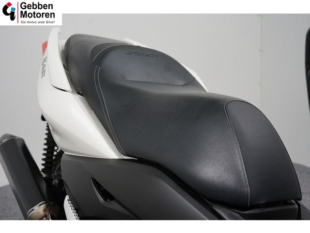 yamaha - x-max-300-abs