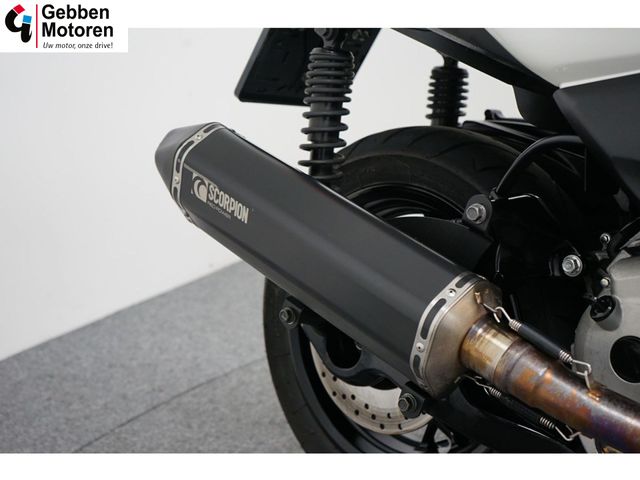 yamaha - x-max-300-abs