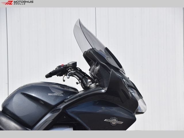 honda - st-1300-pan-european