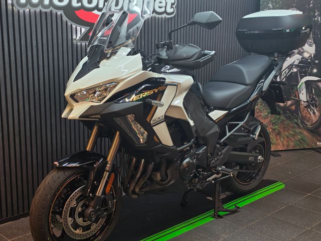 kawasaki - versys-1100-se