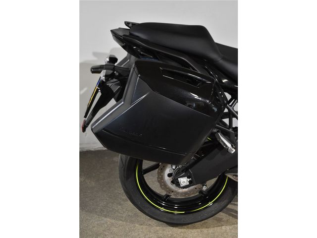 kawasaki - versys-650-abs