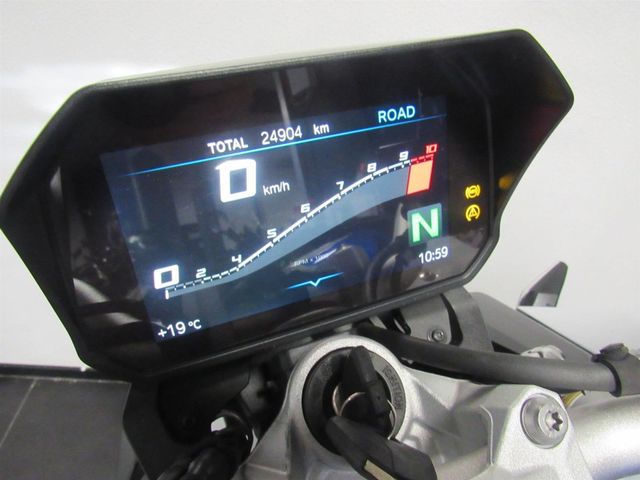 bmw - f-900-r