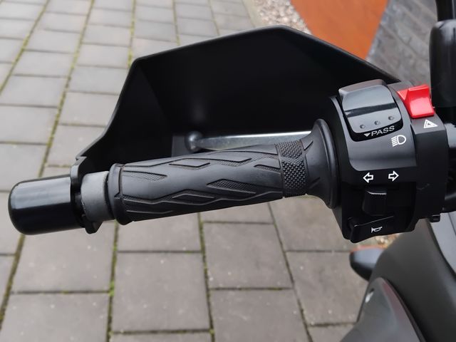 suzuki - v-strom-dl-650-abs