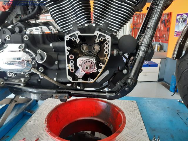 harley-davidson - street-bob-114-fxbbs