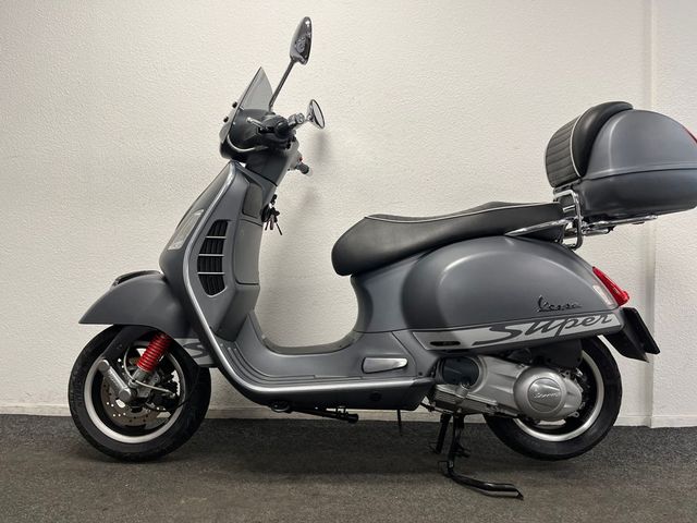 vespa - gts-300-super-sport