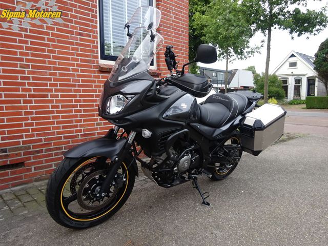 suzuki - v-strom-650-a-adventure
