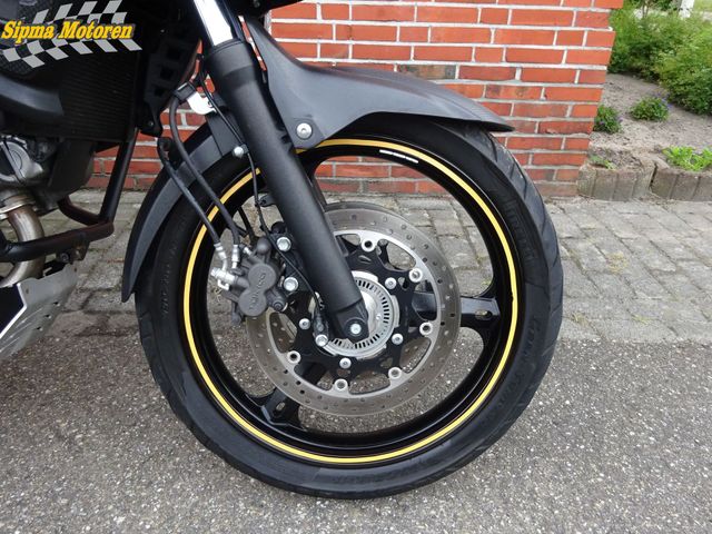 suzuki - v-strom-650-a-adventure