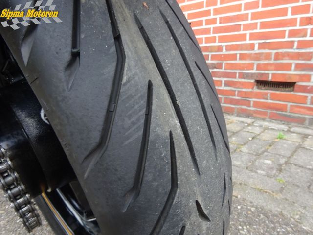 suzuki - v-strom-650-a-adventure