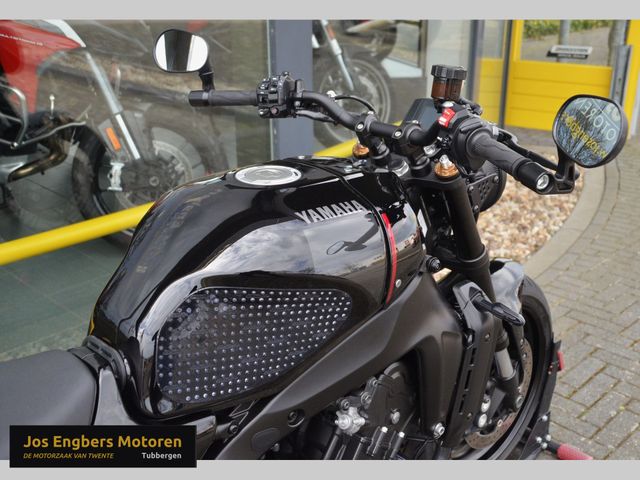 yamaha - xsr-900-abs