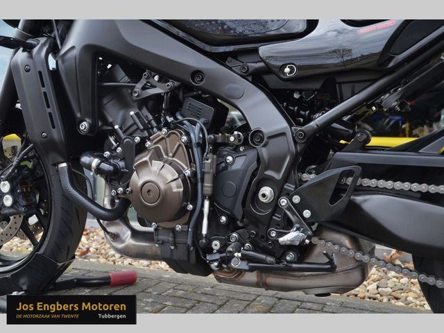 yamaha - xsr-900-abs