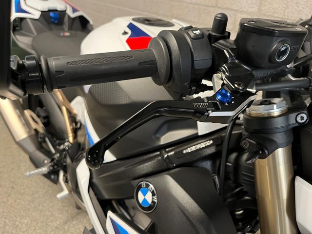 bmw - s-1000-r