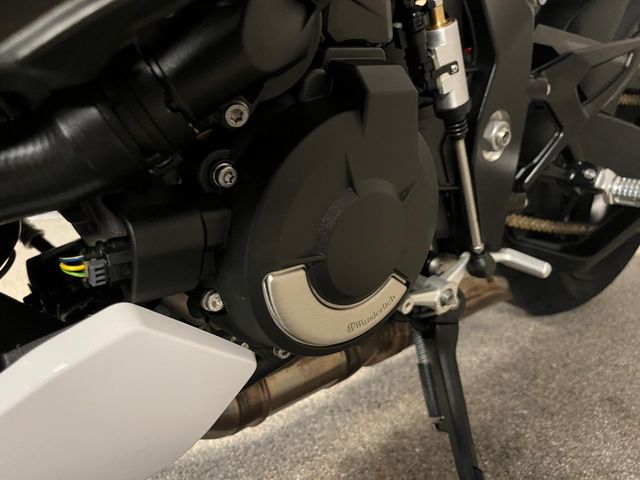 bmw - s-1000-r
