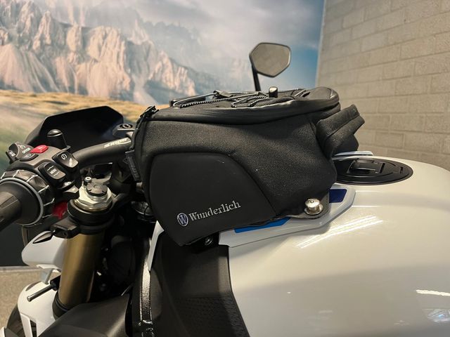 bmw - s-1000-r