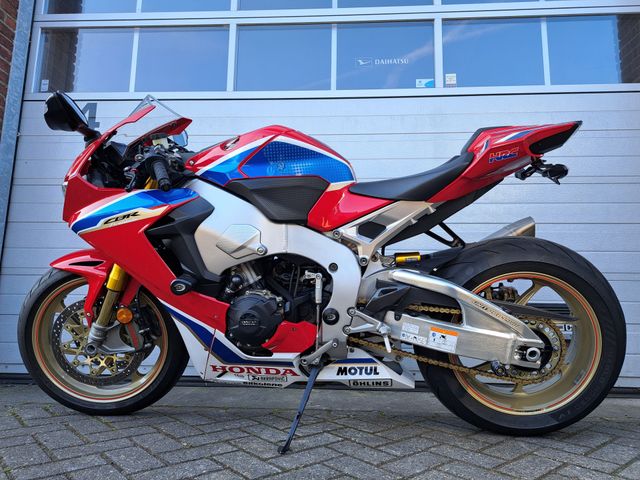 honda - cbr-1000-rr-fireblade-sp2