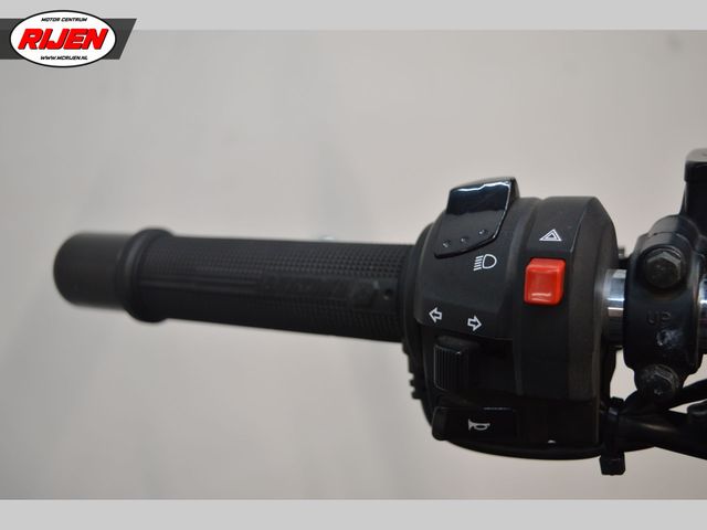 suzuki - gsf-650-s-bandit-abs