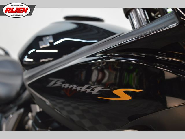 suzuki - gsf-650-s-bandit-abs