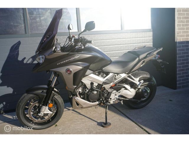 honda - vfr-800-x-crossrunner-abs