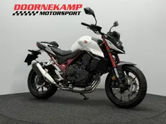 Honda CB 750 Hornet 2023 occasion – foto 2 van 14