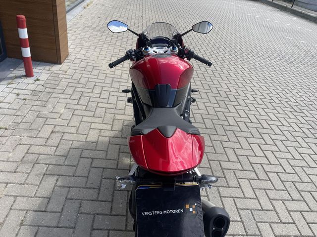 triumph - speed-triple-1200-rr
