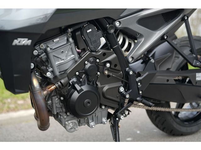 ktm - 990-duke