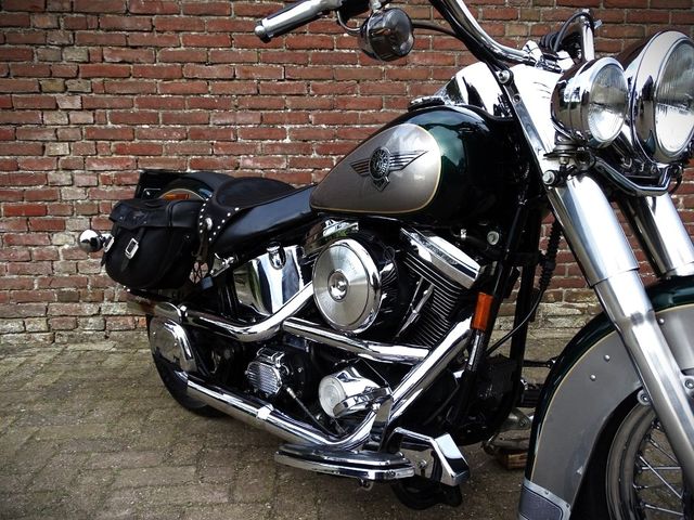 harley-davidson - heritage-special