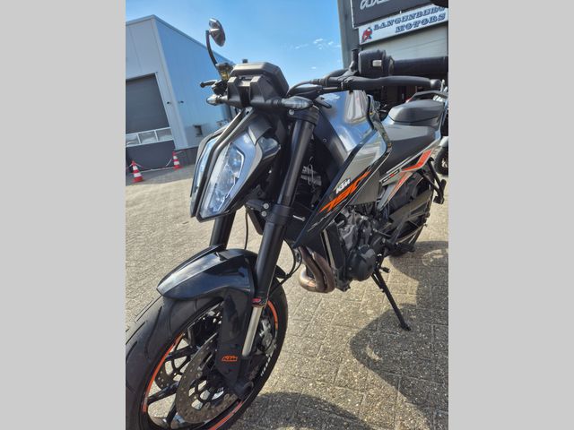 ktm - 790-duke