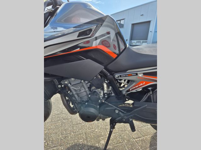 ktm - 790-duke