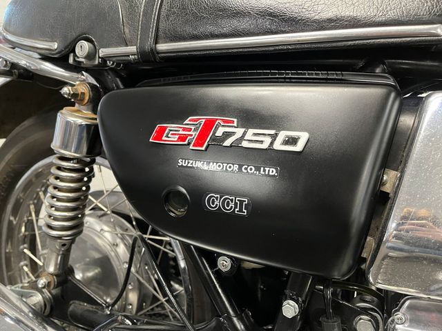suzuki - gt-750