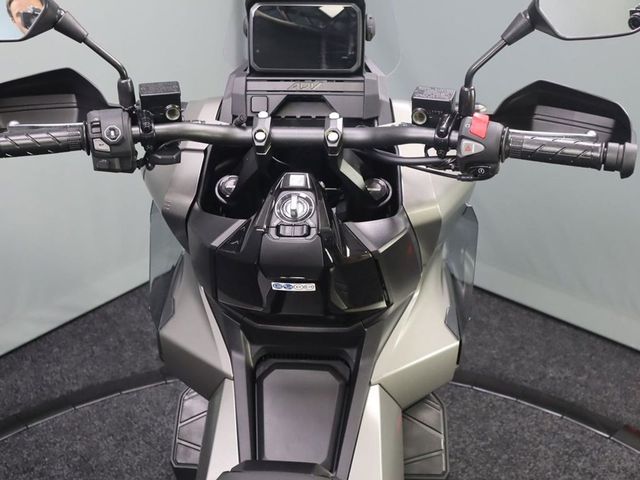 honda - adv-350