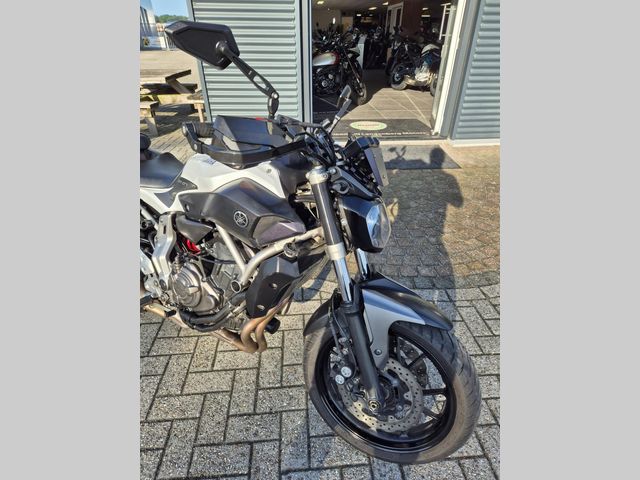yamaha - mt-07