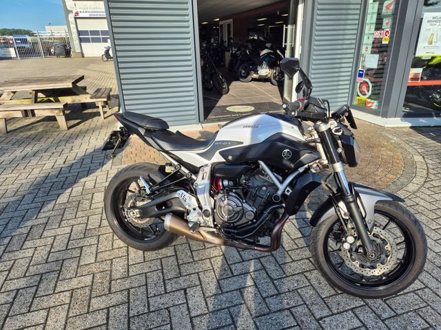 yamaha - mt-07