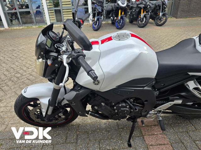 yamaha - fz-1
