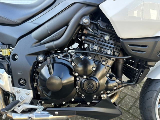 triumph - tiger-1050-abs