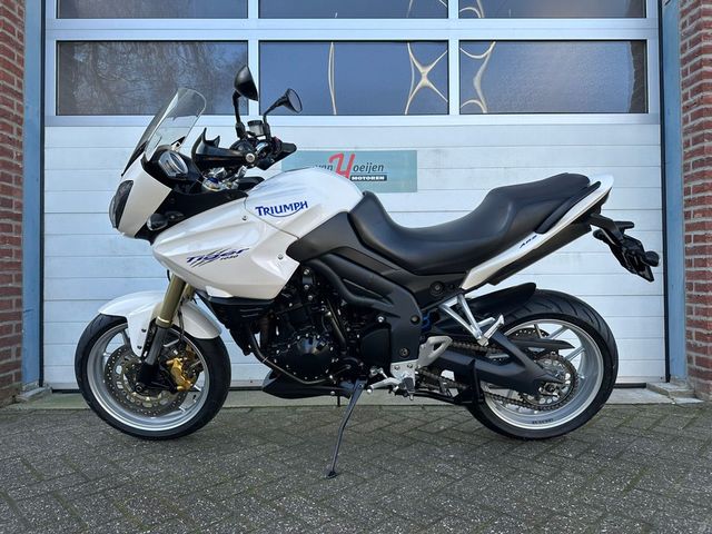 triumph - tiger-1050-abs