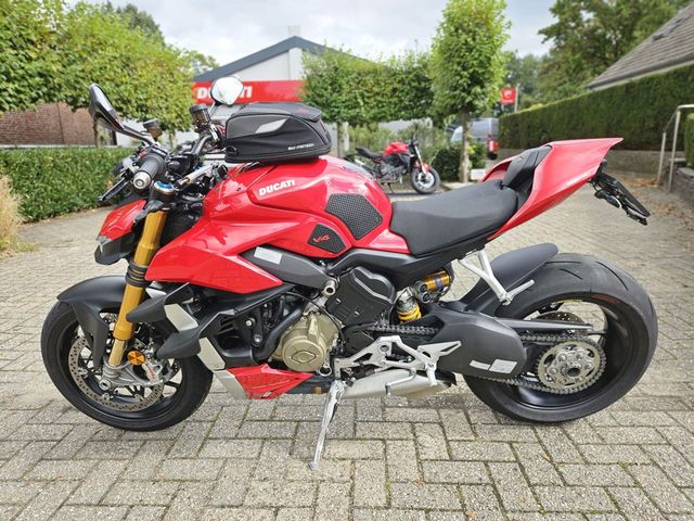 ducati - streetfighter-v4s