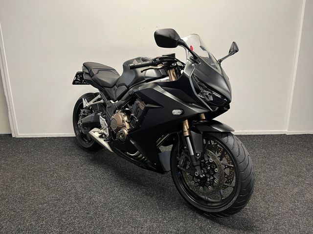honda - cbr-650-r