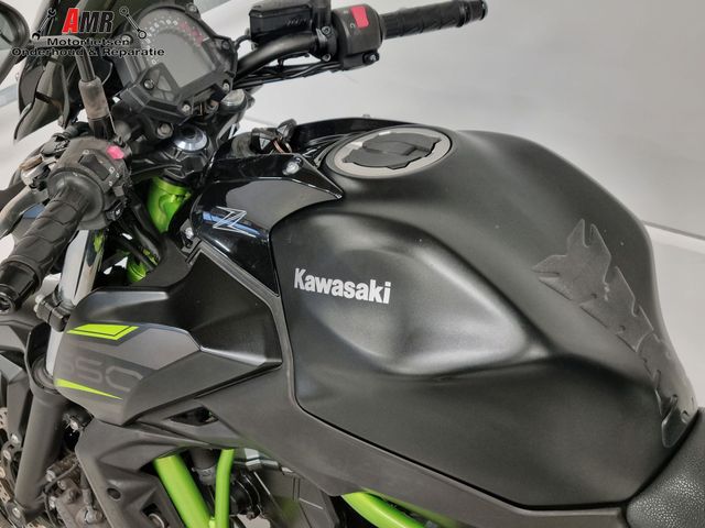 kawasaki - z650-abs